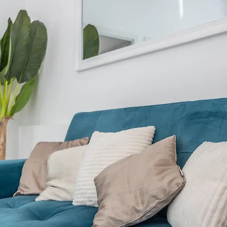 Lb Vacation I Renovated Minutes From - Palais - 30m2 Terrace 칸느